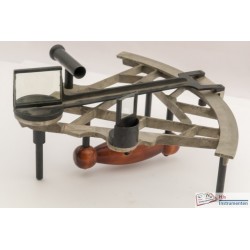 Central Scientific educational sextant Central Scientific Company Quintant