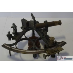 Coombes sextant J. Coombes Sextant