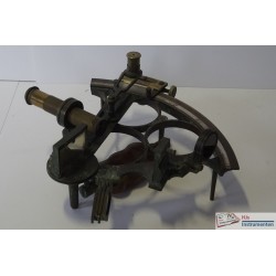 Coombes sextant J. Coombes Sextant