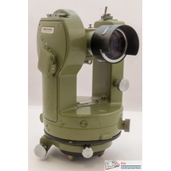 Wild Heerbrugg T1 (70) Wild Heerbrugg Optical theodolite