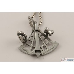 Sextant pendant