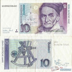 German 10 Mark note