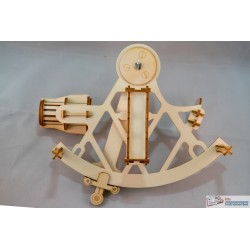 Dreipunkt wooden sextant model